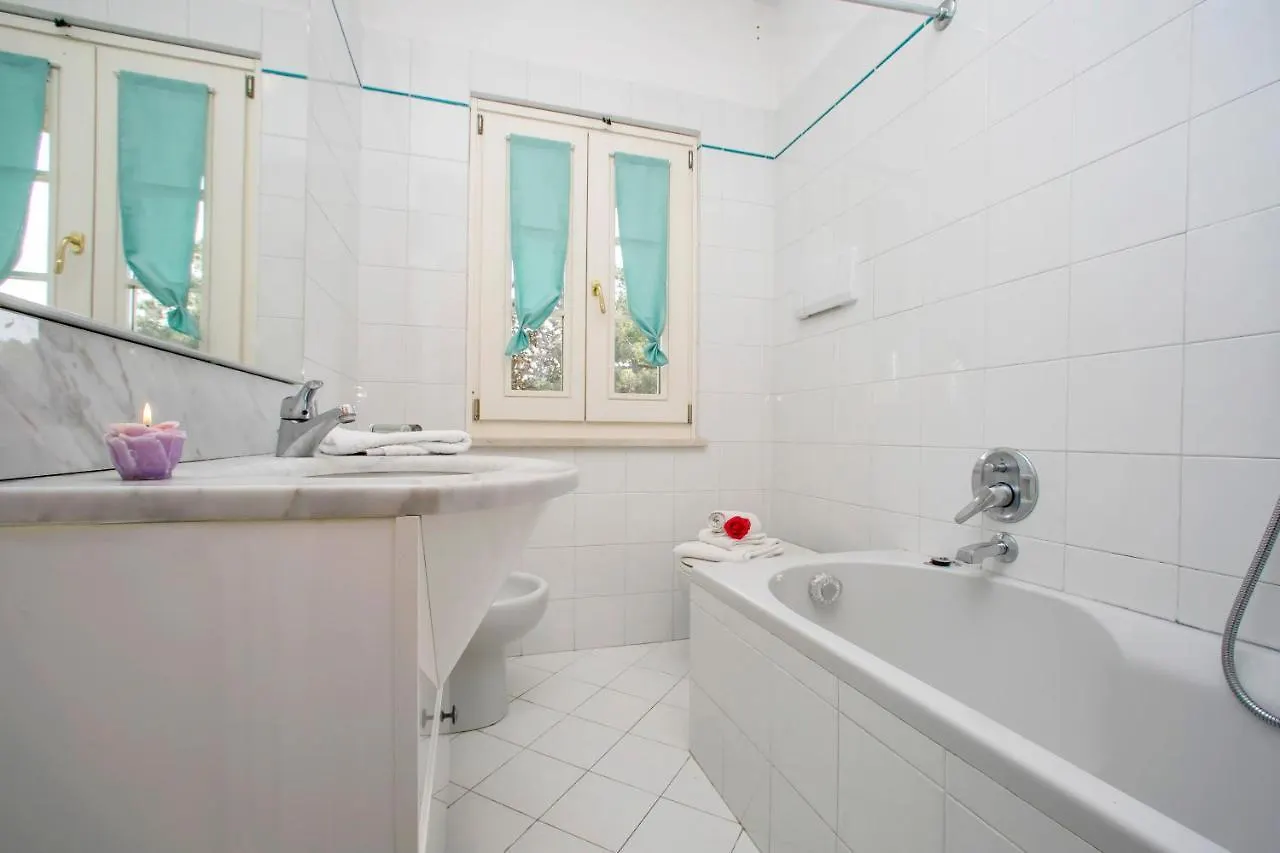 Appartamento Bella Vista - Happy Rentals Sirmione