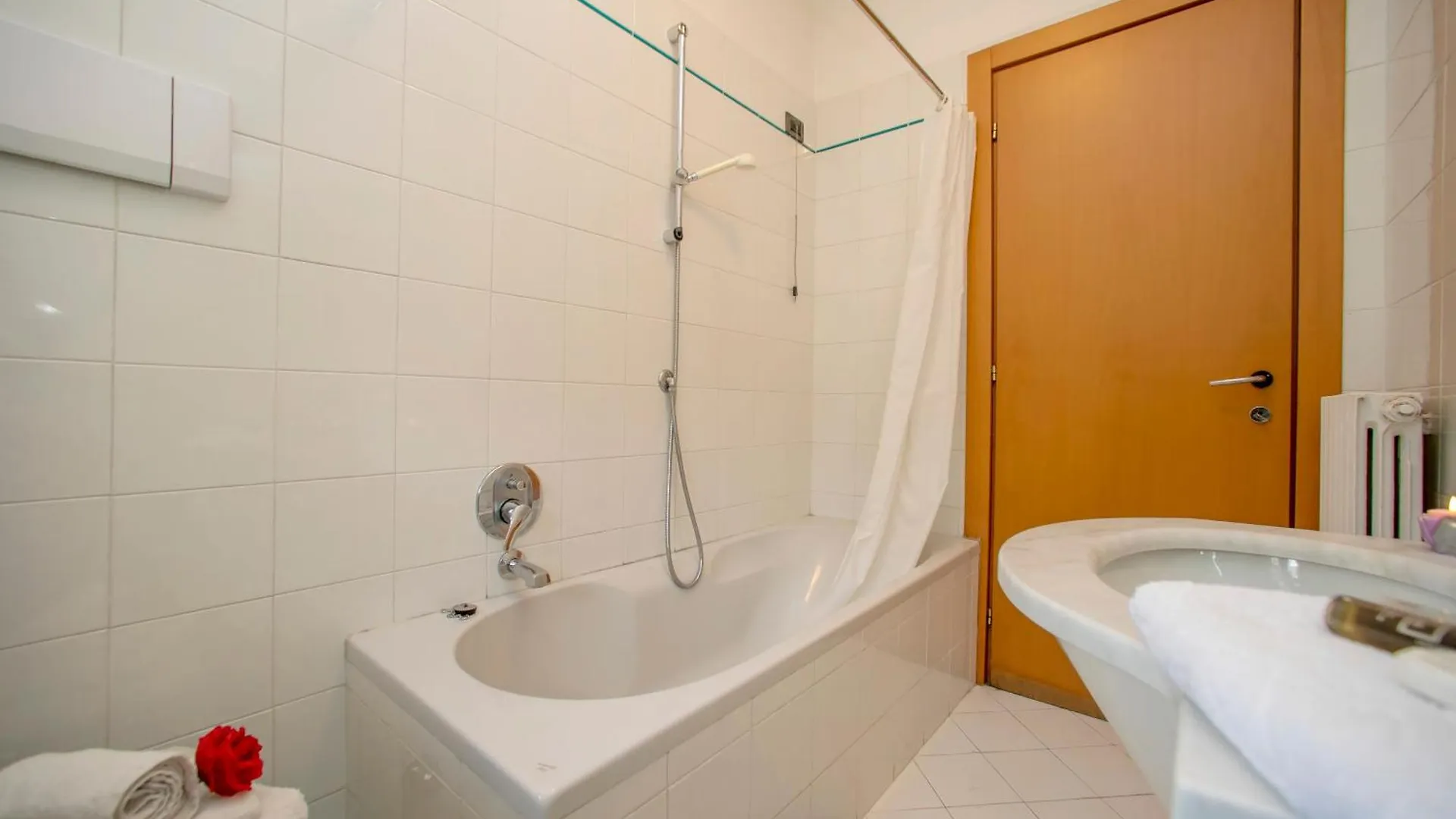 Appartamento Bella Vista - Happy Rentals Sirmione Apartamento